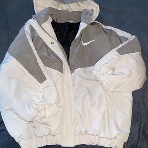 Vintage Nike puffer coat